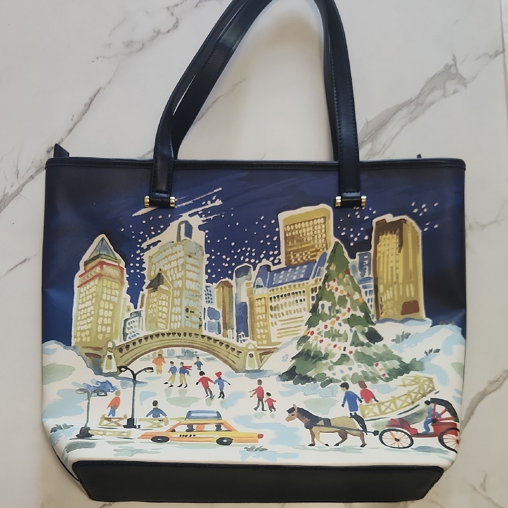 Stylish Blue Cityscape Tote Bag - Picture 2 of 8